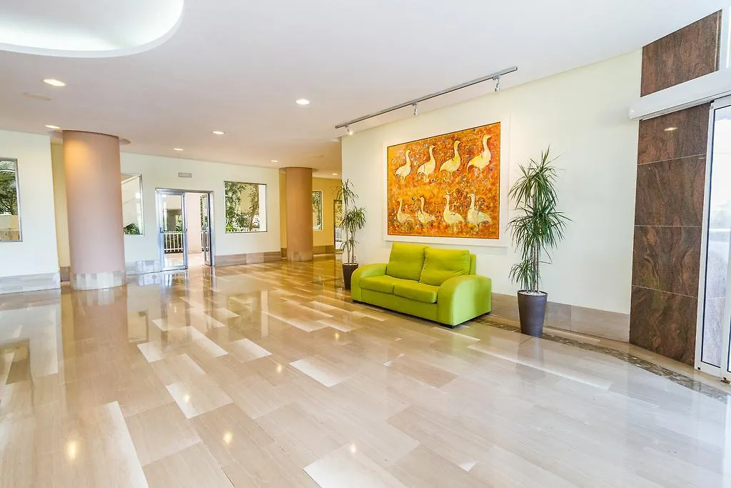 Eix Lagotel Apartamentos Muro España